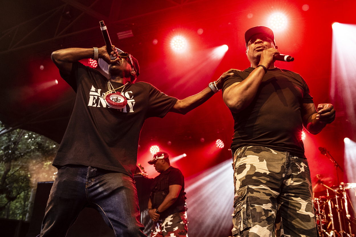 Public Enemy @ OLT Rivierenhof, picture 4, photographed by Sandra Van Watermeulen - FrontView Magazine
