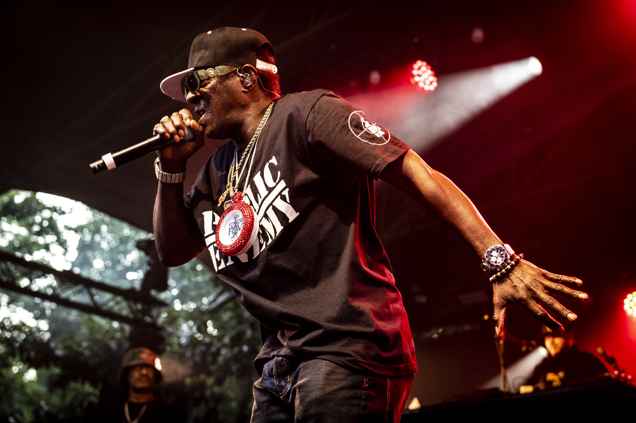 Public Enemy @ OLT Rivierenhof, picture 14, photographed by Sandra Van Watermeulen - FrontView Magazine