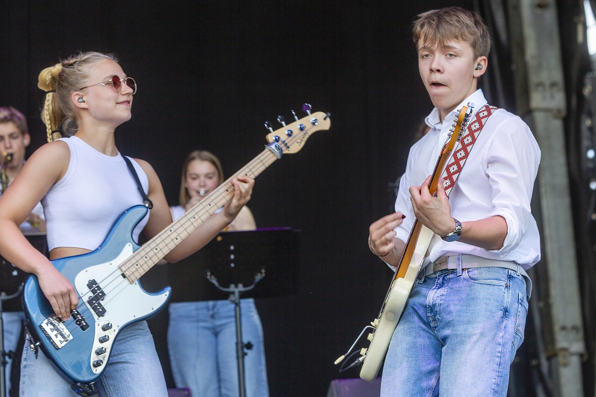 A Lot(te) Of Bass @ Adriaen Brouwer Bierfeesten, picture 1, photographed by Edwin Houdevelt - FrontView Magazine