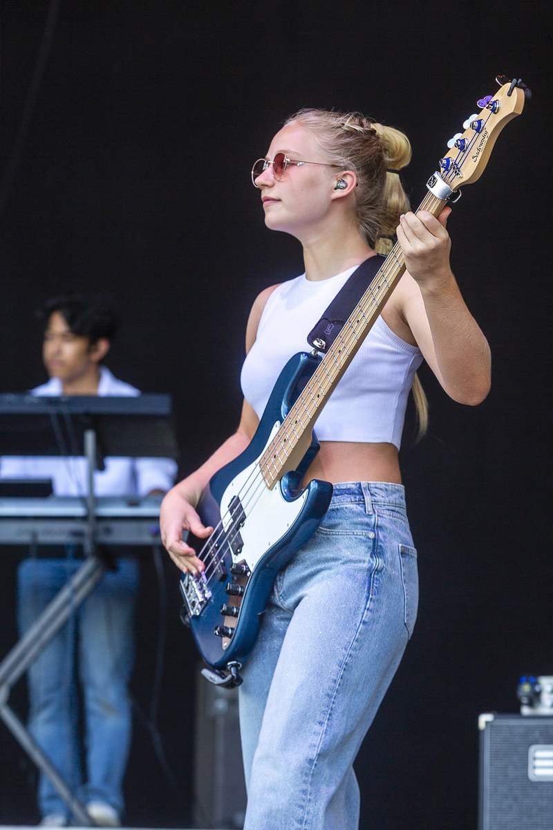 A Lot(te) Of Bass @ Adriaen Brouwer Bierfeesten, picture 5, photographed by Edwin Houdevelt - FrontView Magazine