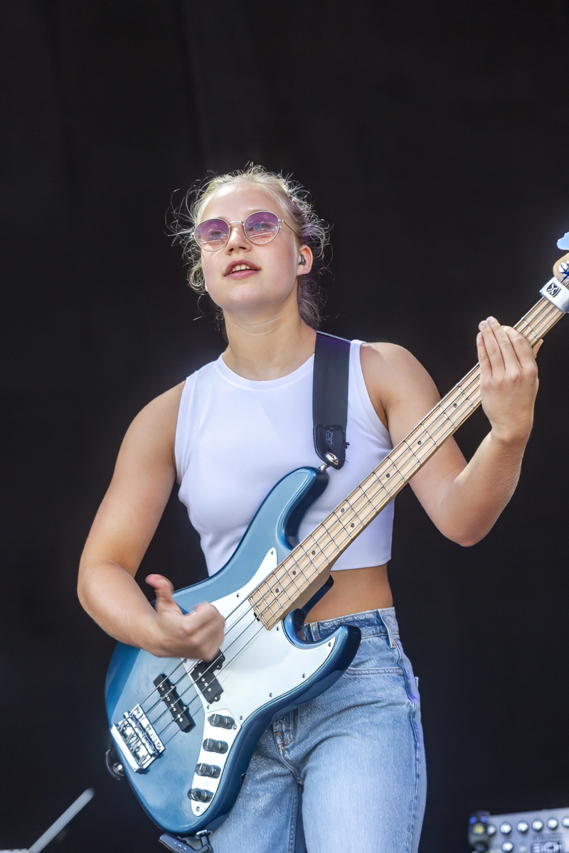 A Lot(te) Of Bass @ Adriaen Brouwer Bierfeesten, picture 10, photographed by Edwin Houdevelt - FrontView Magazine