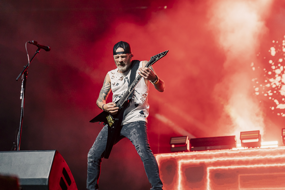 Bullet For My Valentine @ Jera On Air, picture 23, photographed by Peter Smet - FrontView Magazine