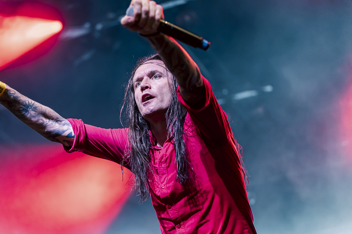 Heaven Shall Burn @ Jera On Air, picture 19, photographed by Peter Smet - FrontView Magazine