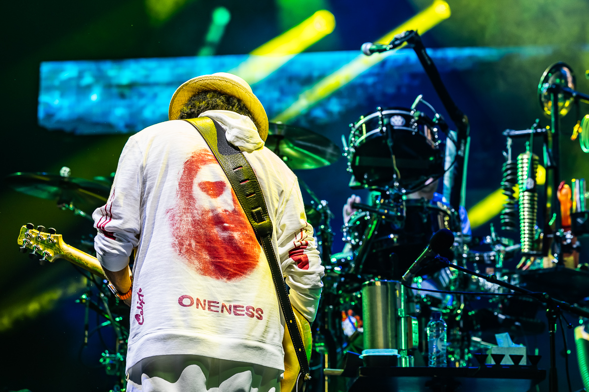 Santana @ Sportpaleis, picture 15, photographed by Marc Verdonck - FrontView Magazine