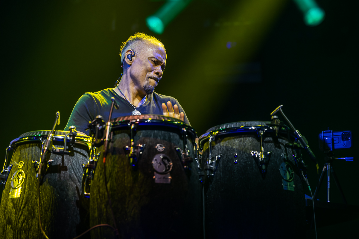 Santana @ Sportpaleis, picture 19, photographed by Marc Verdonck - FrontView Magazine