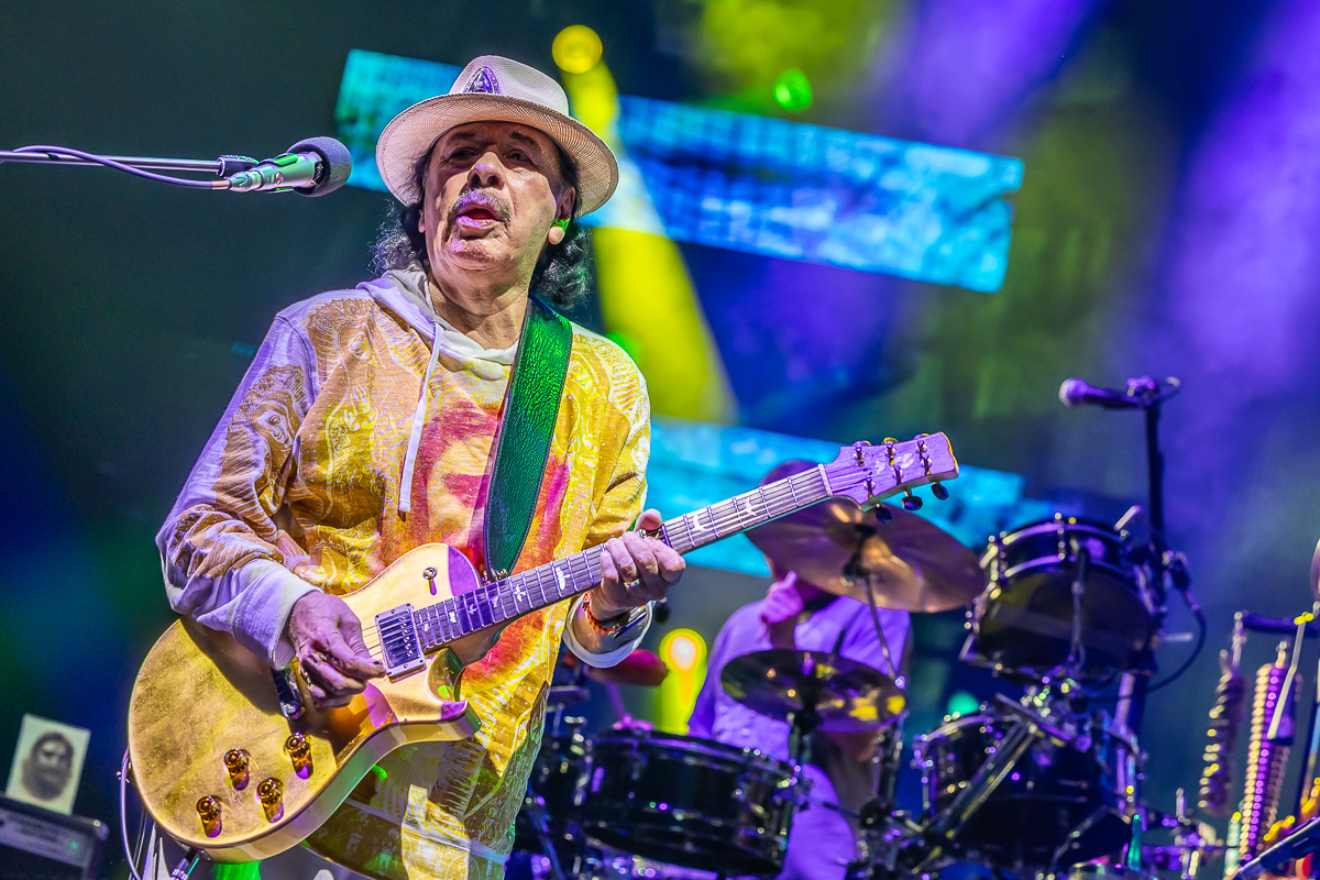 Santana @ Sportpaleis, picture 24, photographed by Marc Verdonck - FrontView Magazine