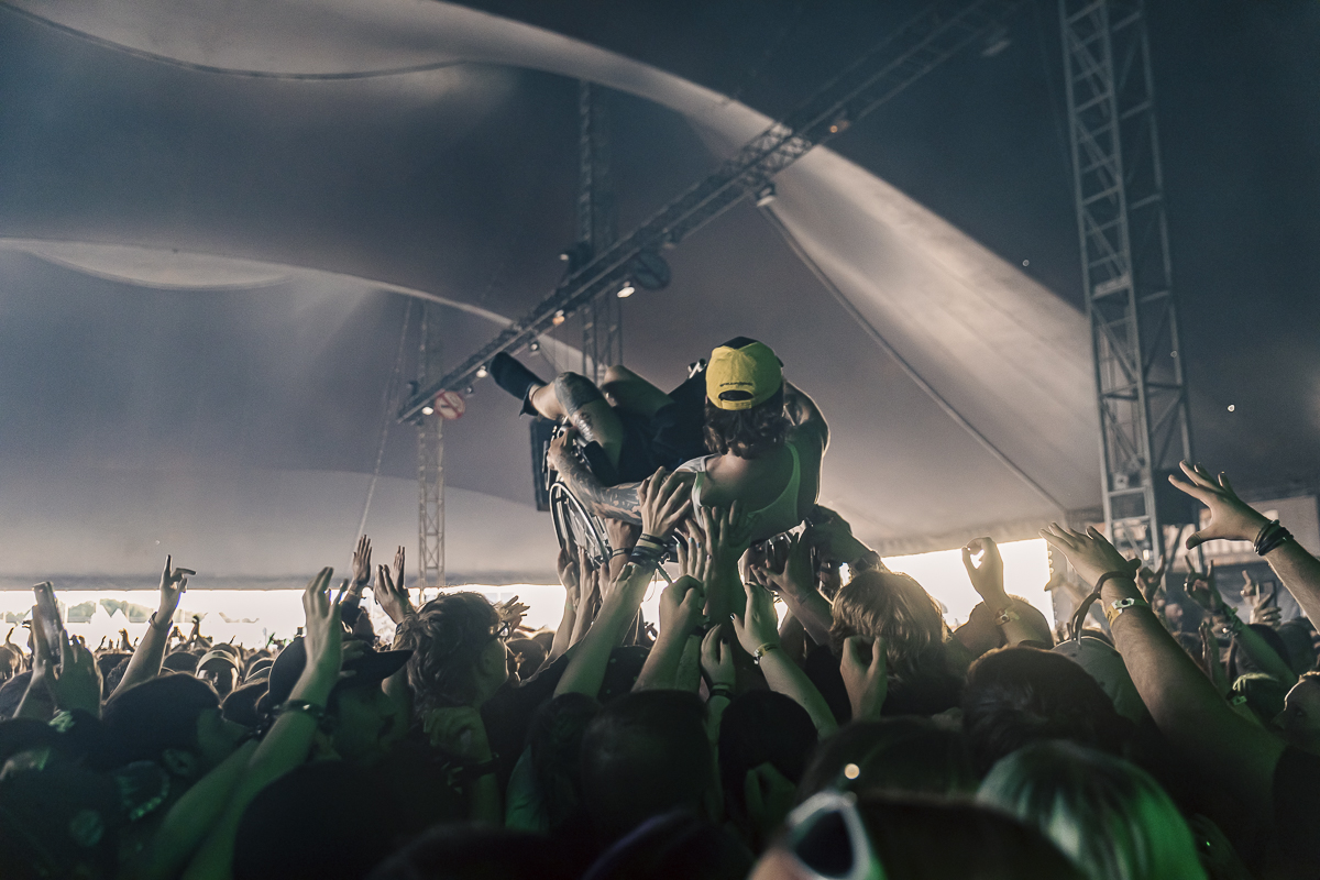 While She Sleeps @ Jera On Air, picture 13, photographed by Peter Smet - FrontView Magazine