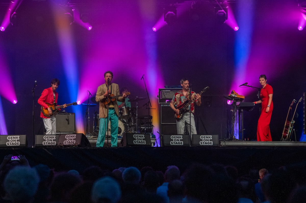 Das Pop @ Genk On Stage, picture 14, photographed by Anoek Houben - FrontView Magazine