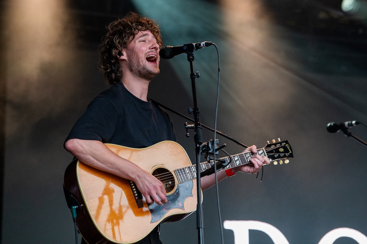 Dotan @ Genk On Stage, picture 2, photographed by Anoek Houben - FrontView Magazine