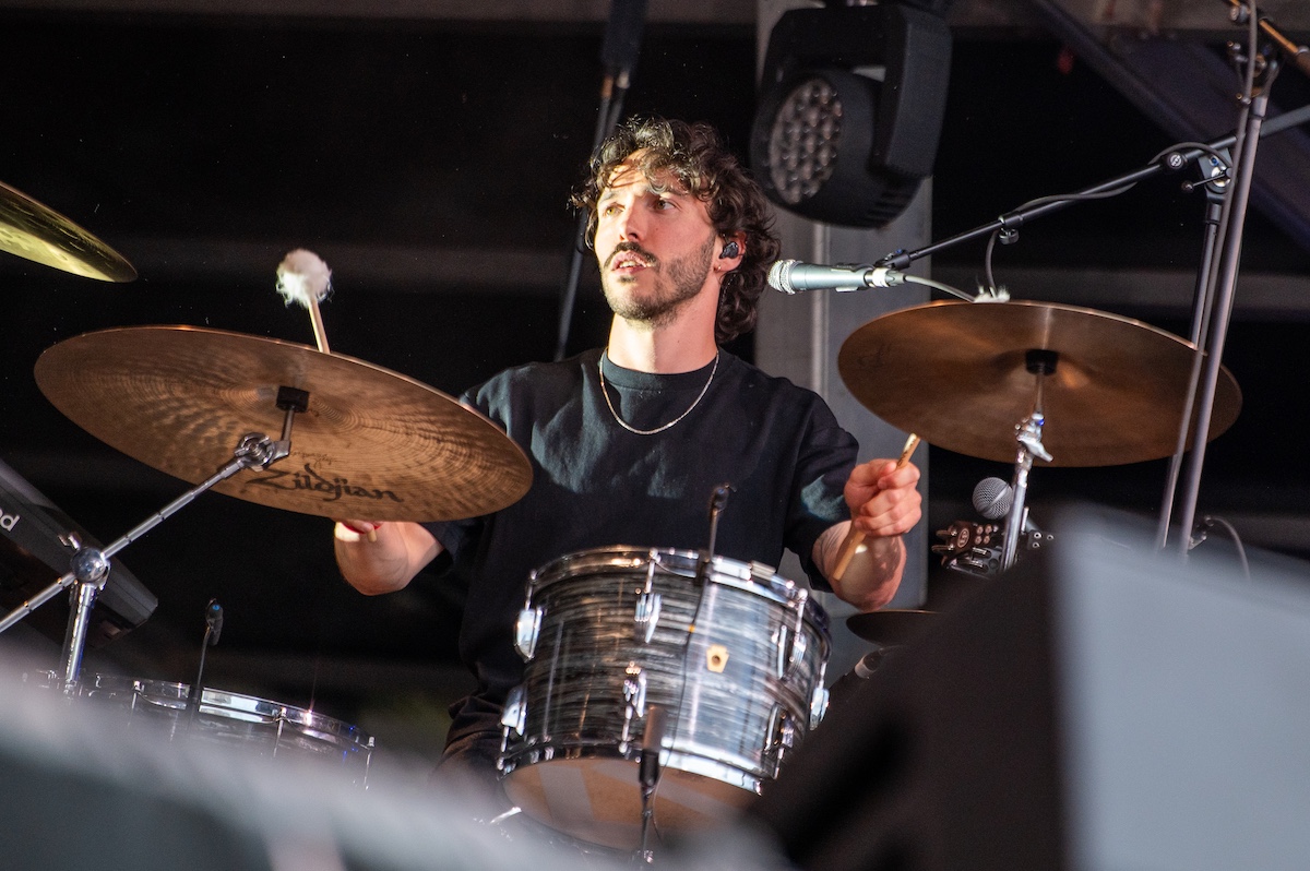 Dotan @ Genk On Stage, picture 3, photographed by Anoek Houben - FrontView Magazine
