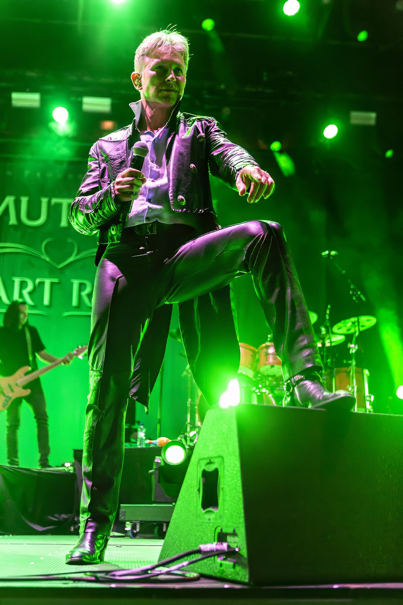Helmut Heart Rock @ Adriaen Brouwer Bierfeesten, foto 2, foto's door Edwin Houdevelt - FrontView Magazine