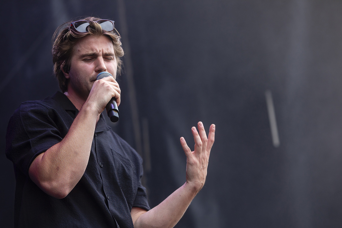 Maksim @ Adriaen Brouwer Bierfeesten, foto 17, foto's door Edwin Houdevelt - FrontView Magazine