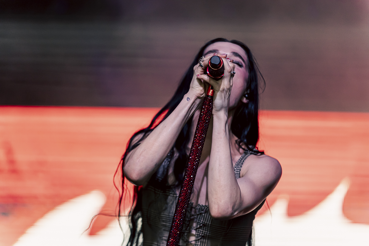 Poppy @ Jera On Air, picture 7, photographed by Peter Smet - FrontView Magazine