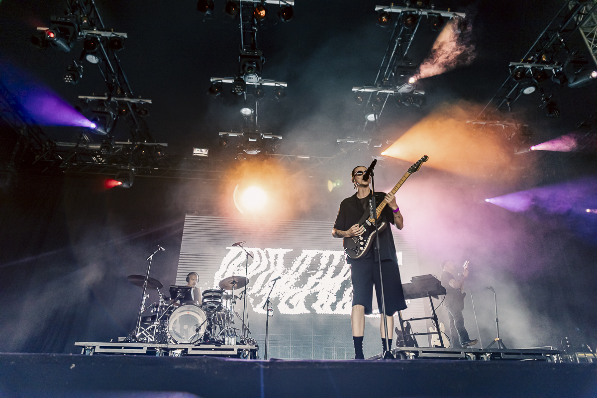 PVRIS @ Jera On Air, picture 9, photographed by Peter Smet - FrontView Magazine