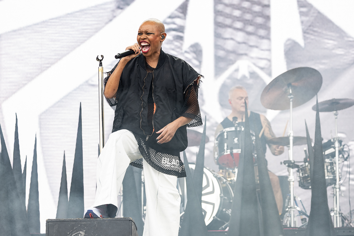 Skunk Anansie @ TW Classic, picture 7, photographed by David Johnson - FrontView Magazine