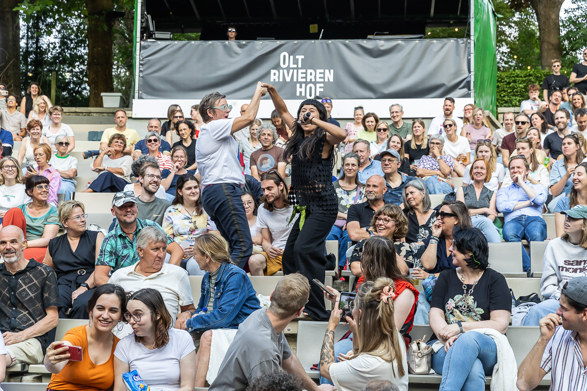 Vieze Meisje @ OLT Rivierenhof, picture 14, photographed by Marc Verdonck - FrontView Magazine