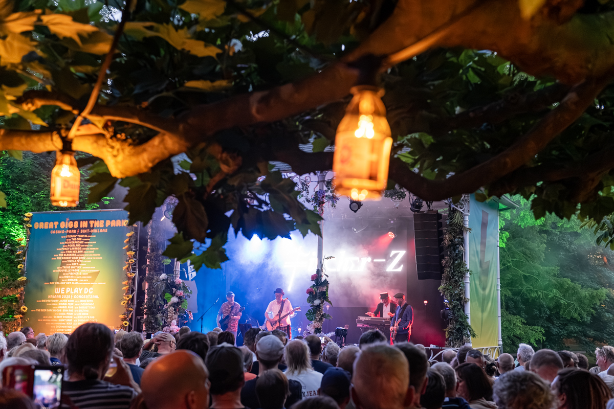 Fischer-Z @ De Casino, picture 4, photographed by Bart Janssens - FrontView Magazine
