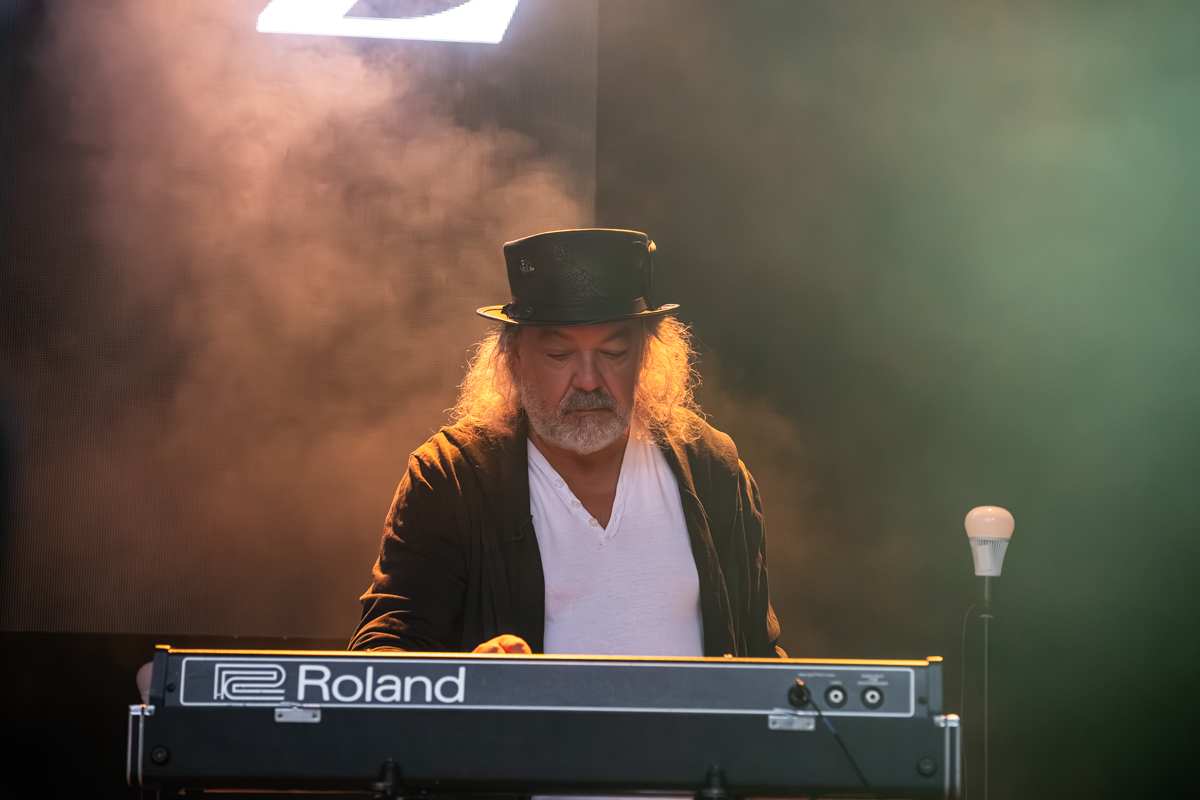Fischer-Z @ De Casino, picture 13, photographed by Bart Janssens - FrontView Magazine