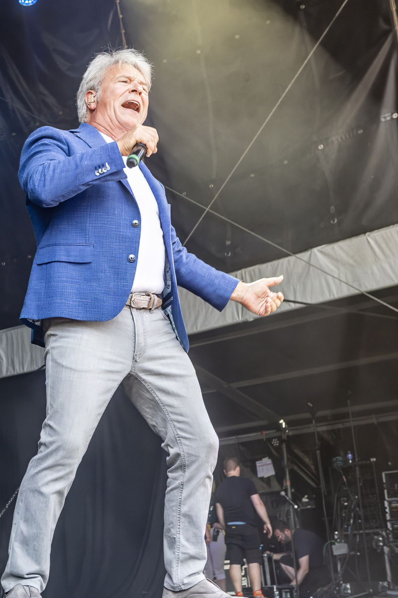 Garry Hagger @ Adriaen Brouwer Bierfeesten, foto 3, foto's door Edwin Houdevelt - FrontView Magazine
