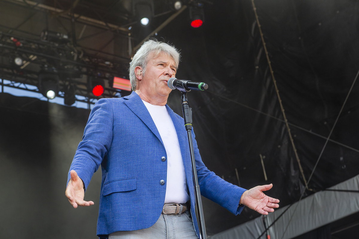 Garry Hagger @ Adriaen Brouwer Bierfeesten, foto 7, foto's door Edwin Houdevelt - FrontView Magazine