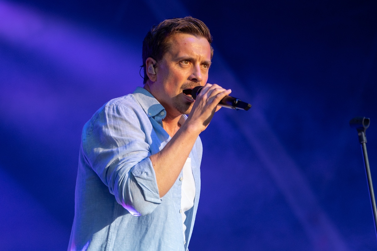 Niels Destadsbader @ Genk On Stage, foto 1, foto's door Anoek Houben - FrontView Magazine