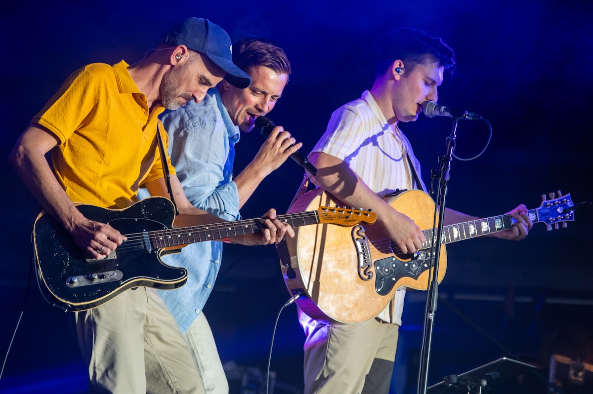Niels Destadsbader @ Genk On Stage, foto 4, foto's door Anoek Houben - FrontView Magazine