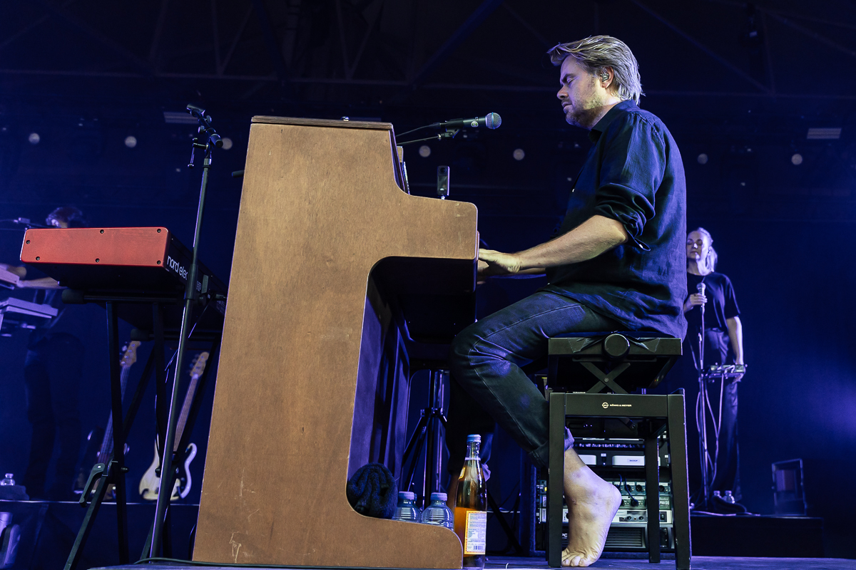 HAEVN @ OLT Rivierenhof, picture 1, photographed by Marc Verdonck - FrontView Magazine