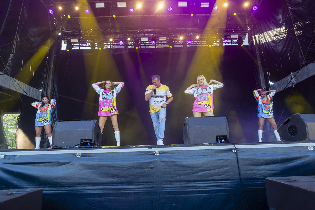 Swoop Adriaen Brouwer Bierfeesten, foto 11, foto's door Edwin Houdevelt - FrontView Magazine