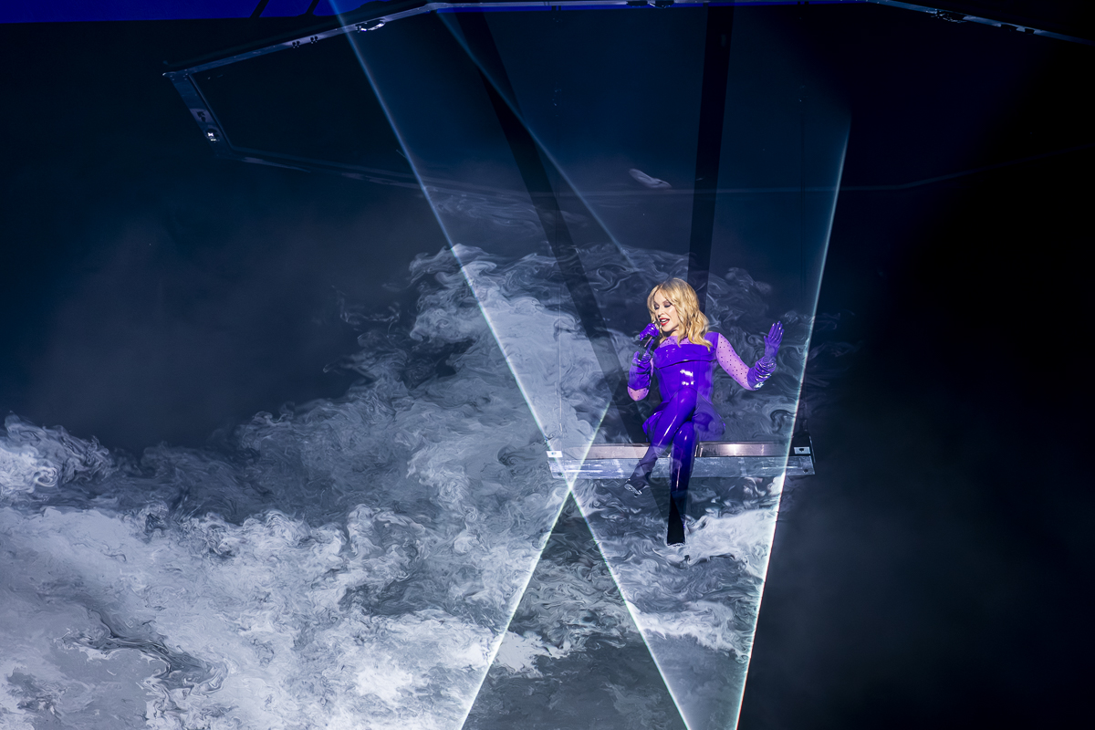 Kylie Minogue Tension Tour 2025 @ Sportpaleis, foto 2, foto's door dirk janssens - FrontView Magazine