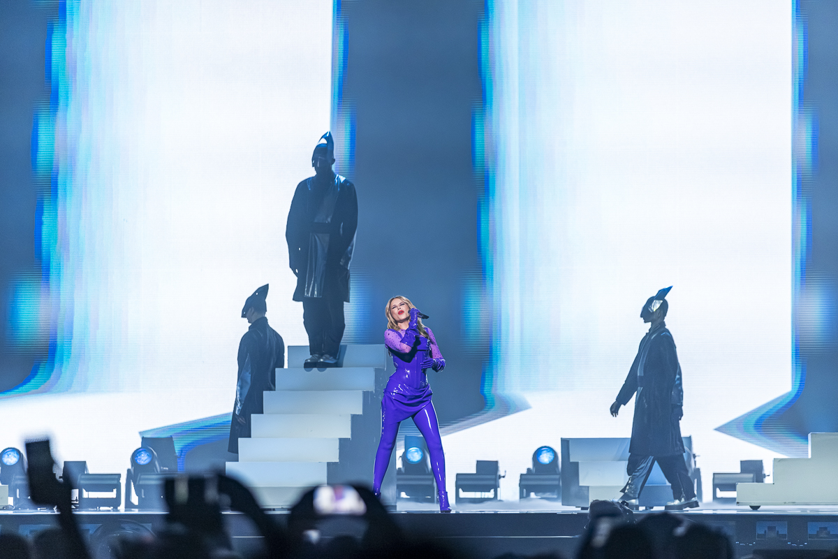 Kylie Minogue Tension Tour 2025 @ Sportpaleis, foto 4, foto's door dirk janssens - FrontView Magazine