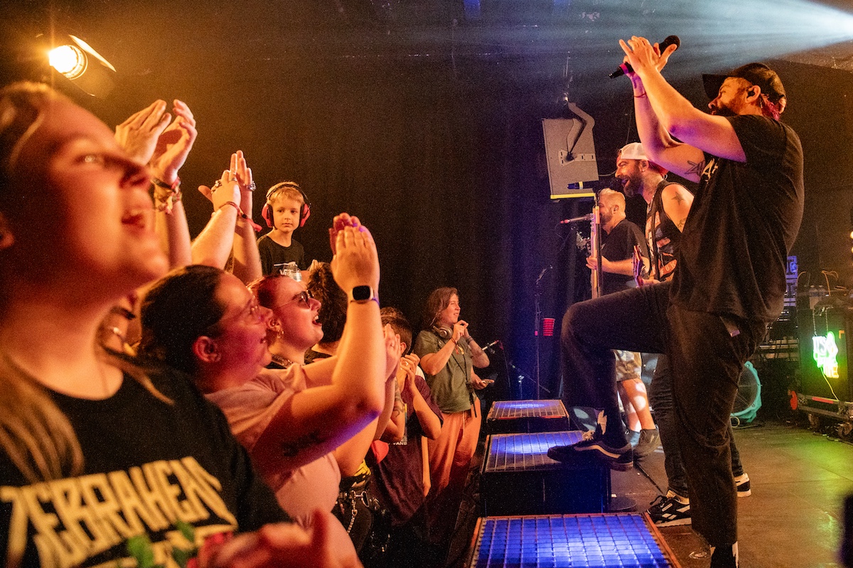 Zebrahead @ Club AFF, picture 30, photographed by Anoek Houben - FrontView Magazine