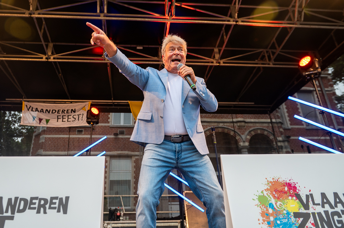Garry Hagger @ Vlaanderen zingt Stabroek, picture 12, photographed by Dimitri Vanlommel - FrontView Magazine