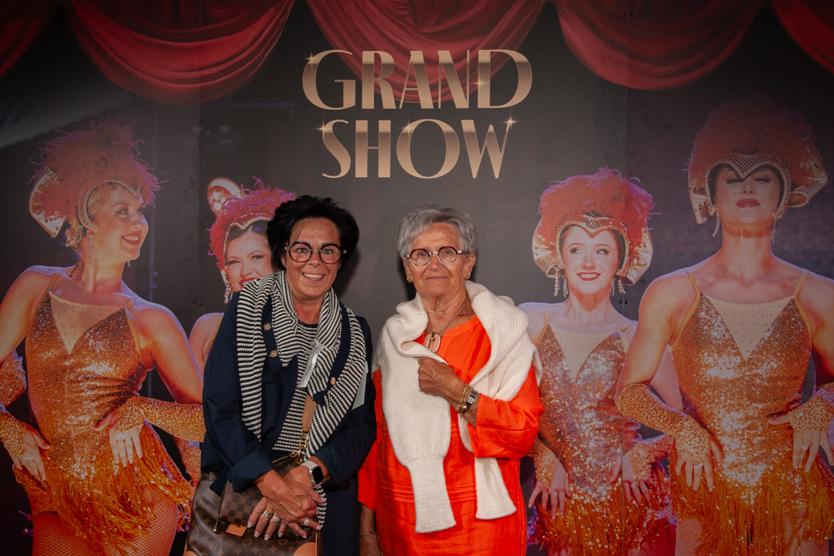 Grand Show'25 Mirage Magique @ casino Knokke, picture 4, photographed by Peter Minnebo - FrontView Magazine