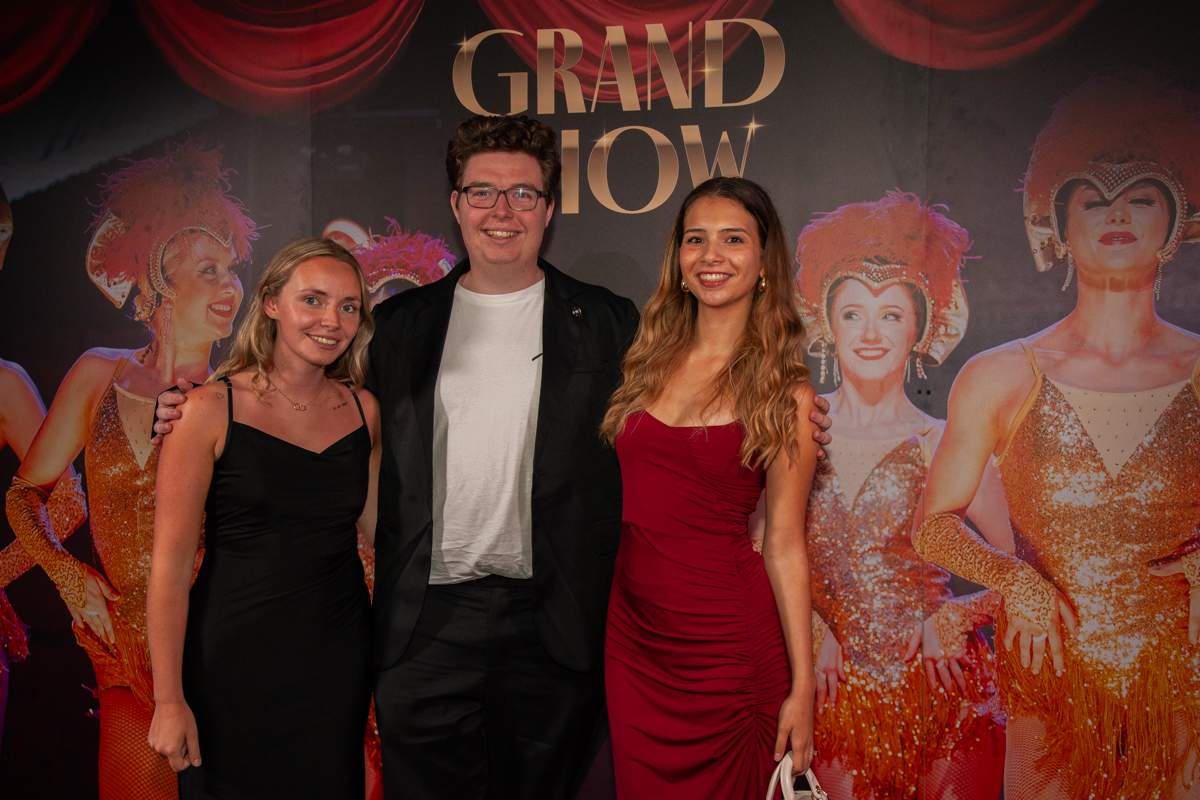 Grand Show'25 Mirage Magique @ casino Knokke, picture 6, photographed by Peter Minnebo - FrontView Magazine