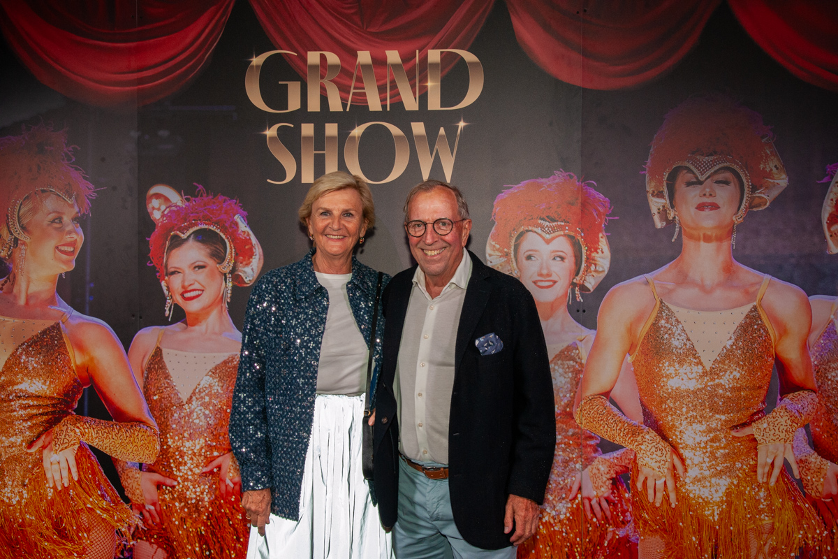 Grand Show'25 Mirage Magique @ casino Knokke, picture 7, photographed by Peter Minnebo - FrontView Magazine
