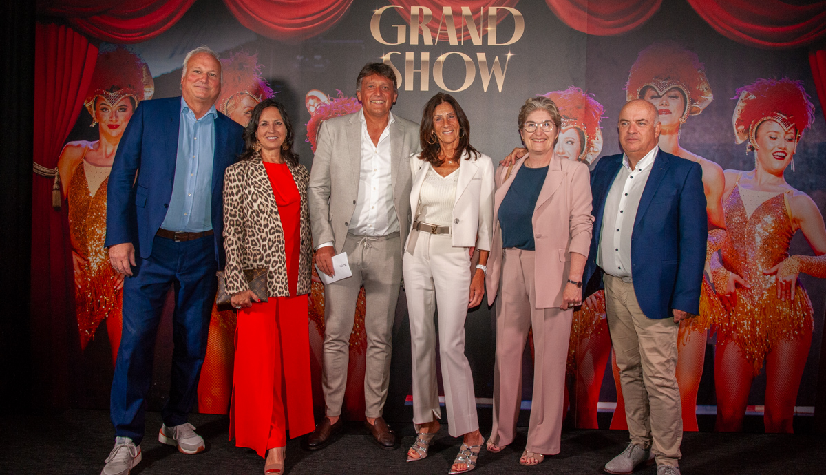 Grand Show'25 Mirage Magique @ casino Knokke, picture 13, photographed by Peter Minnebo - FrontView Magazine