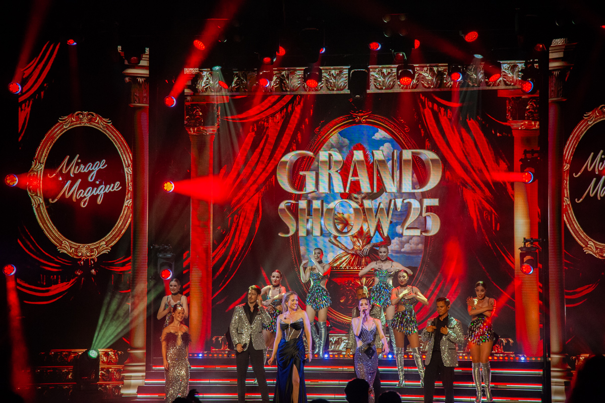 Grand Show'25 Mirage Magique @ casino Knokke, picture 58, photographed by Peter Minnebo - FrontView Magazine