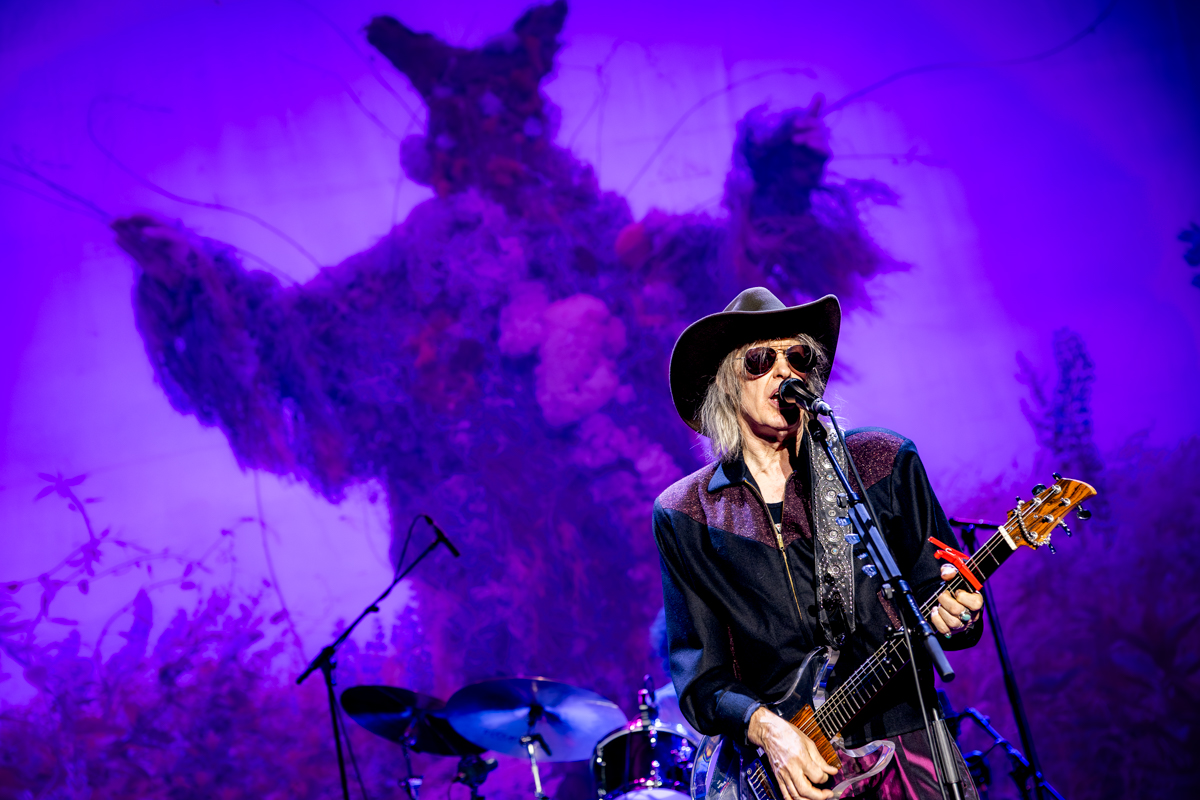 The Waterboys @ Gent Jazz, picture 10, photographed by Dorien Goetschalckx - FrontView Magazine