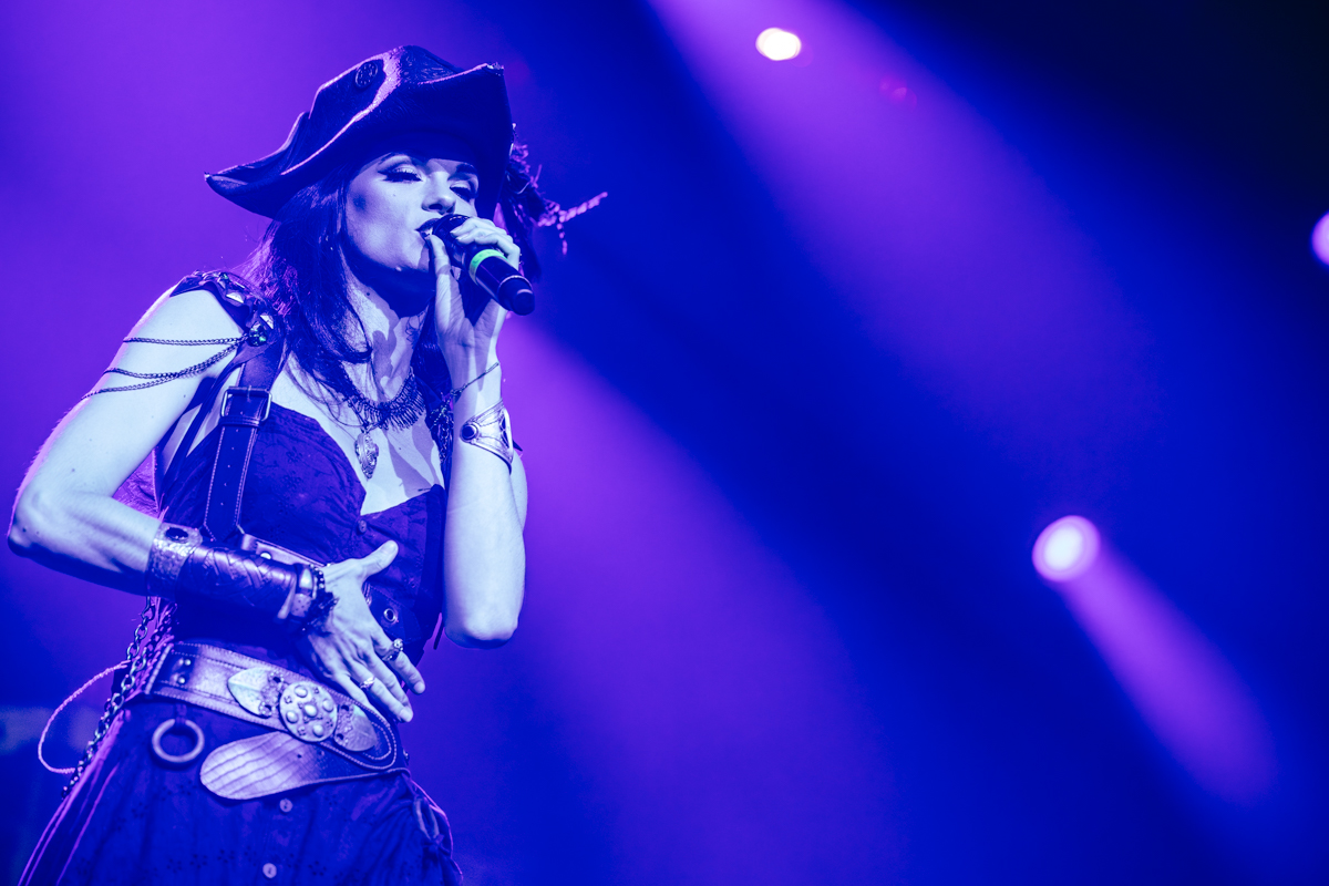 Visions Of Atlantis @ Pirate Metal Party, picture 3, photographed by Dorien Goetschalckx - FrontView Magazine