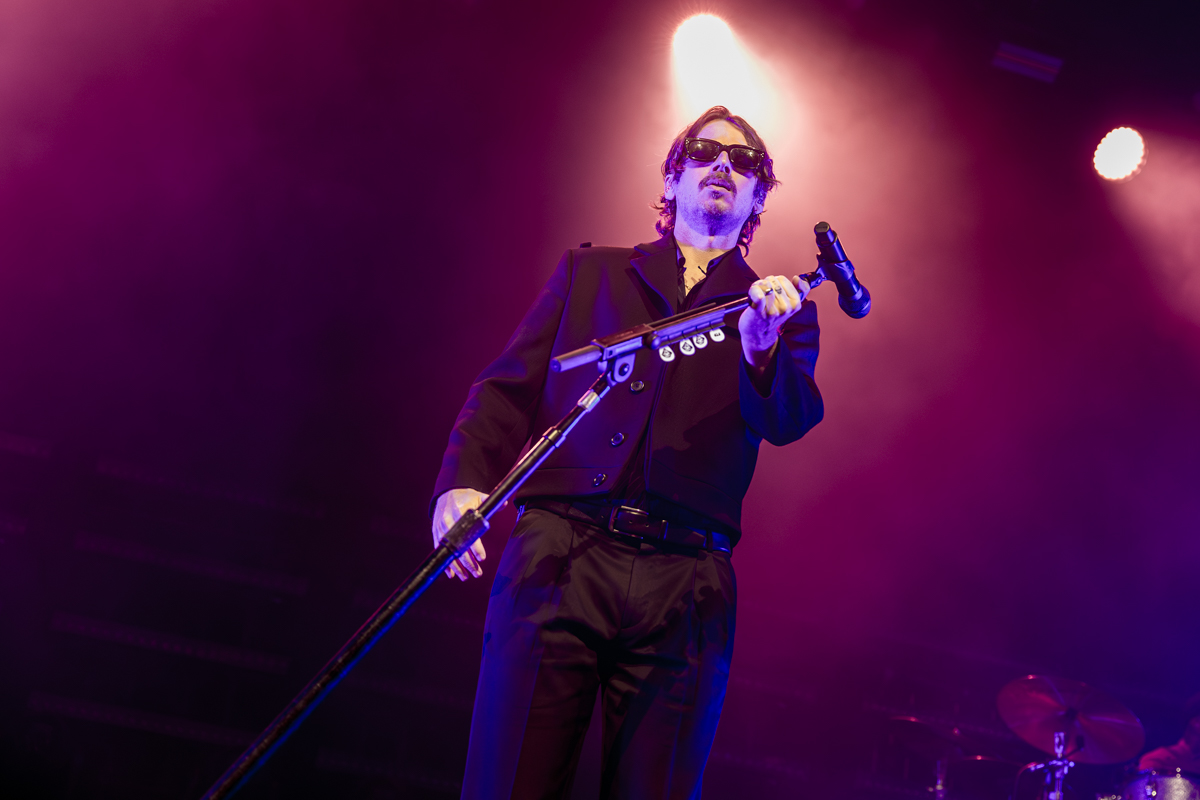 Foster the People @ 013, picture 3, photographed by Dorien Goetschalckx - FrontView Magazine