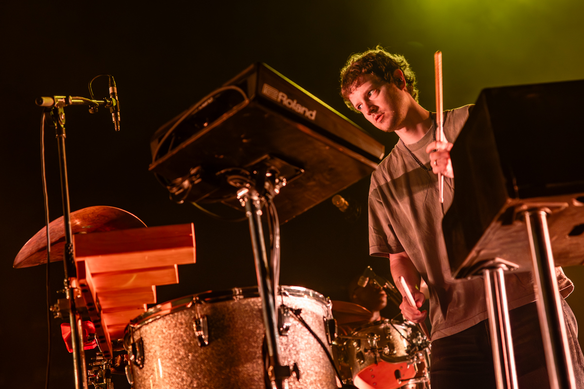 Foster the People @ 013, picture 10, photographed by Dorien Goetschalckx - FrontView Magazine