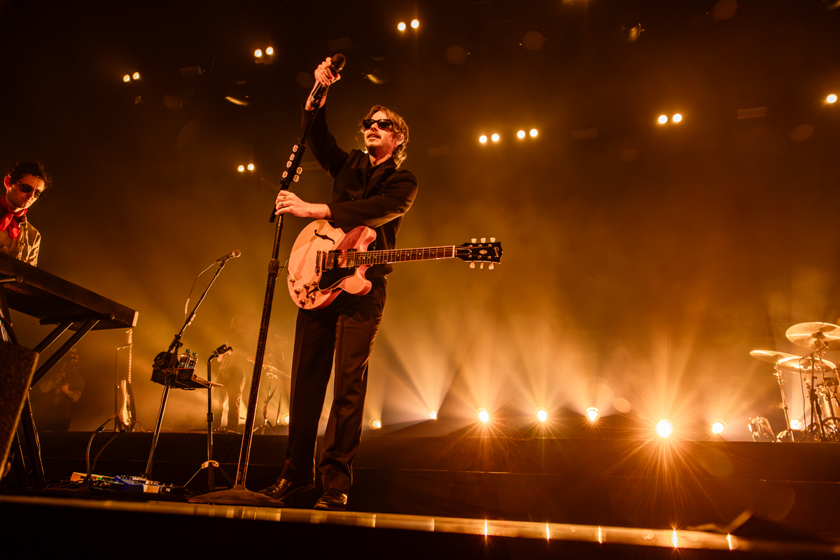 Foster the People @ 013, picture 12, photographed by Dorien Goetschalckx - FrontView Magazine