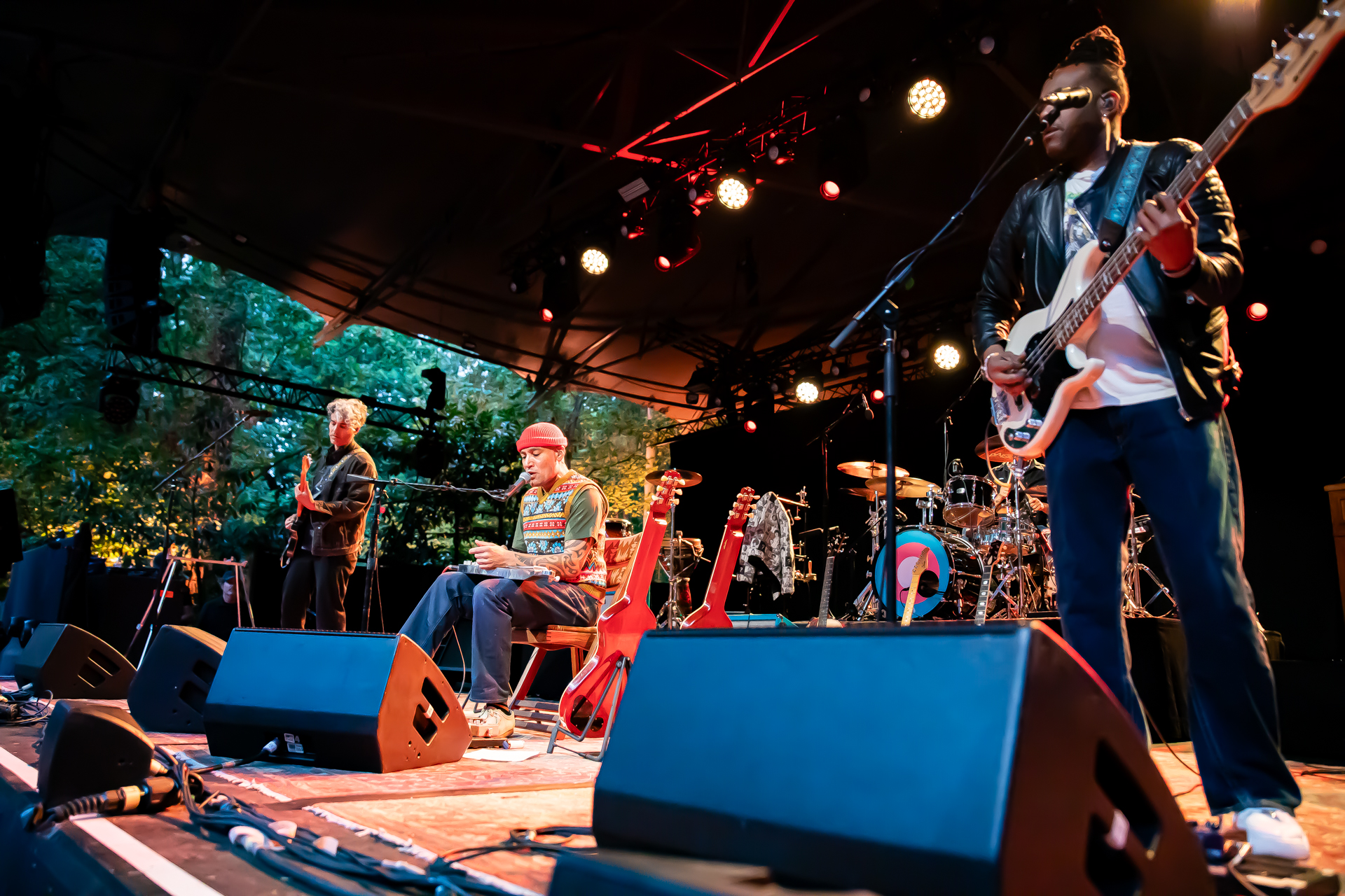 Ben Harper en The Innocent Criminals @ OLT Rivierenhof, picture 37, photographed by Leen Verlinden - FrontView Magazine