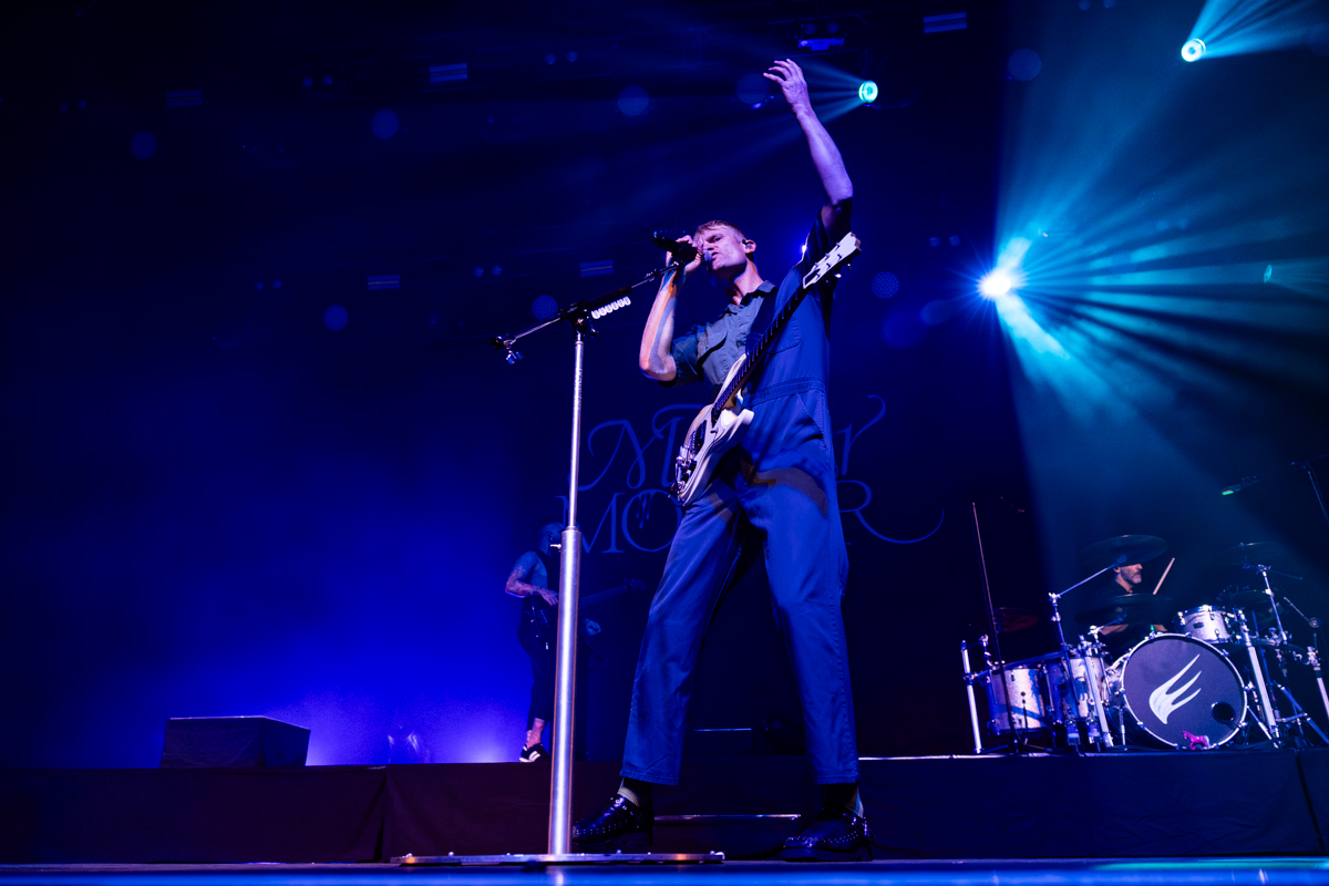 Mother Mother @ 013, picture 3, photographed by Dorien Goetschalckx - FrontView Magazine