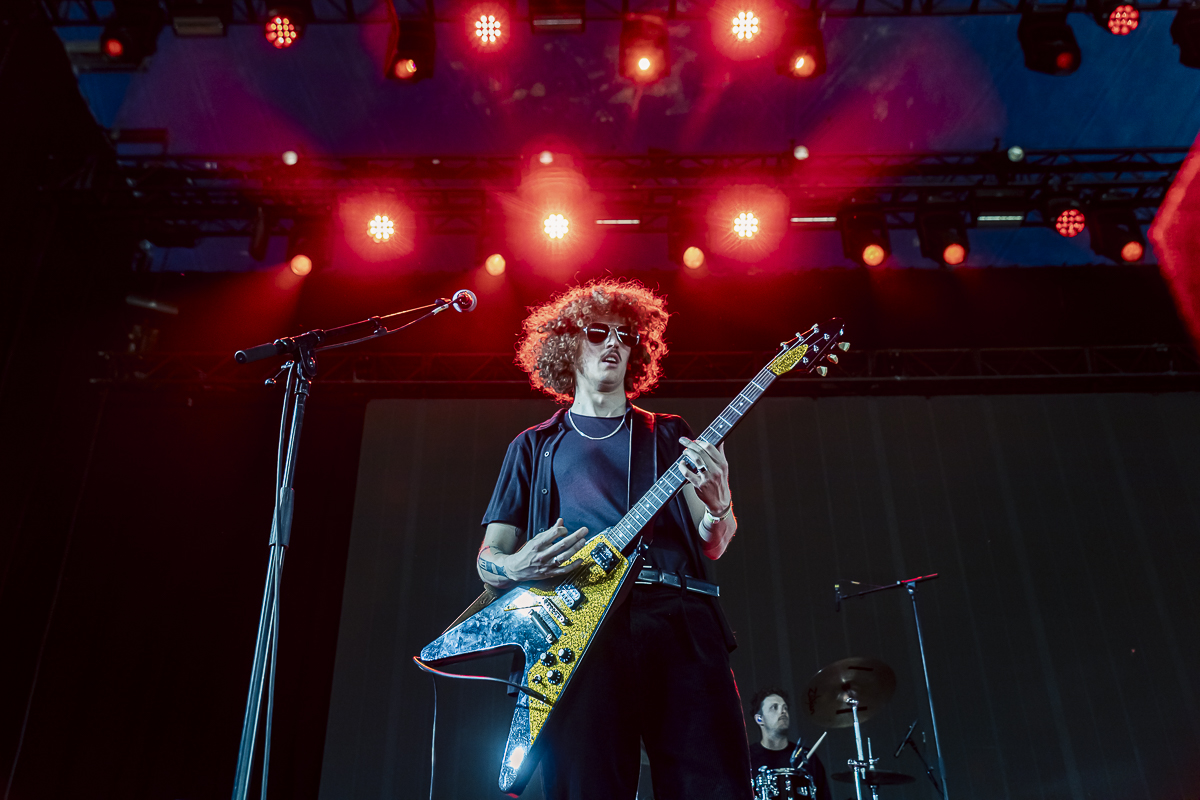 Alice Mae @ Rock Zottegem, picture 3, photographed by Peter Smet - FrontView Magazine