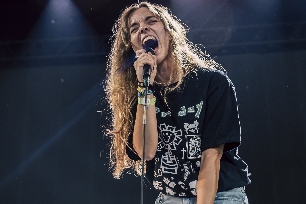 Alice Mae @ Rock Zottegem, picture 9, photographed by Peter Smet - FrontView Magazine