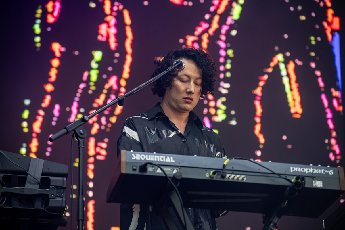 Bolis Pupul @ Cactusfestival, picture 9, photographed by Bart Janssens - FrontView Magazine
