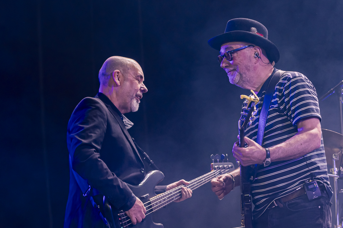 Fischer-Z @ Rock Zottegem, picture 10, photographed by Peter Smet - FrontView Magazine