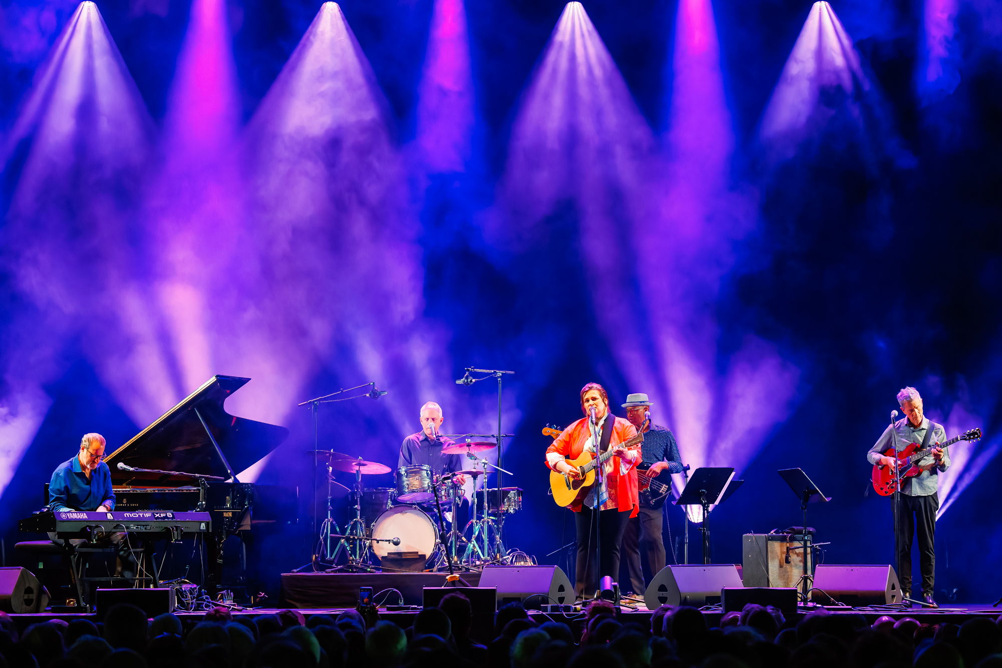 Madeleine Peyroux Live @ Gent Jazz, picture 2, photographed by Paul Jongeneelen - FrontView Magazine