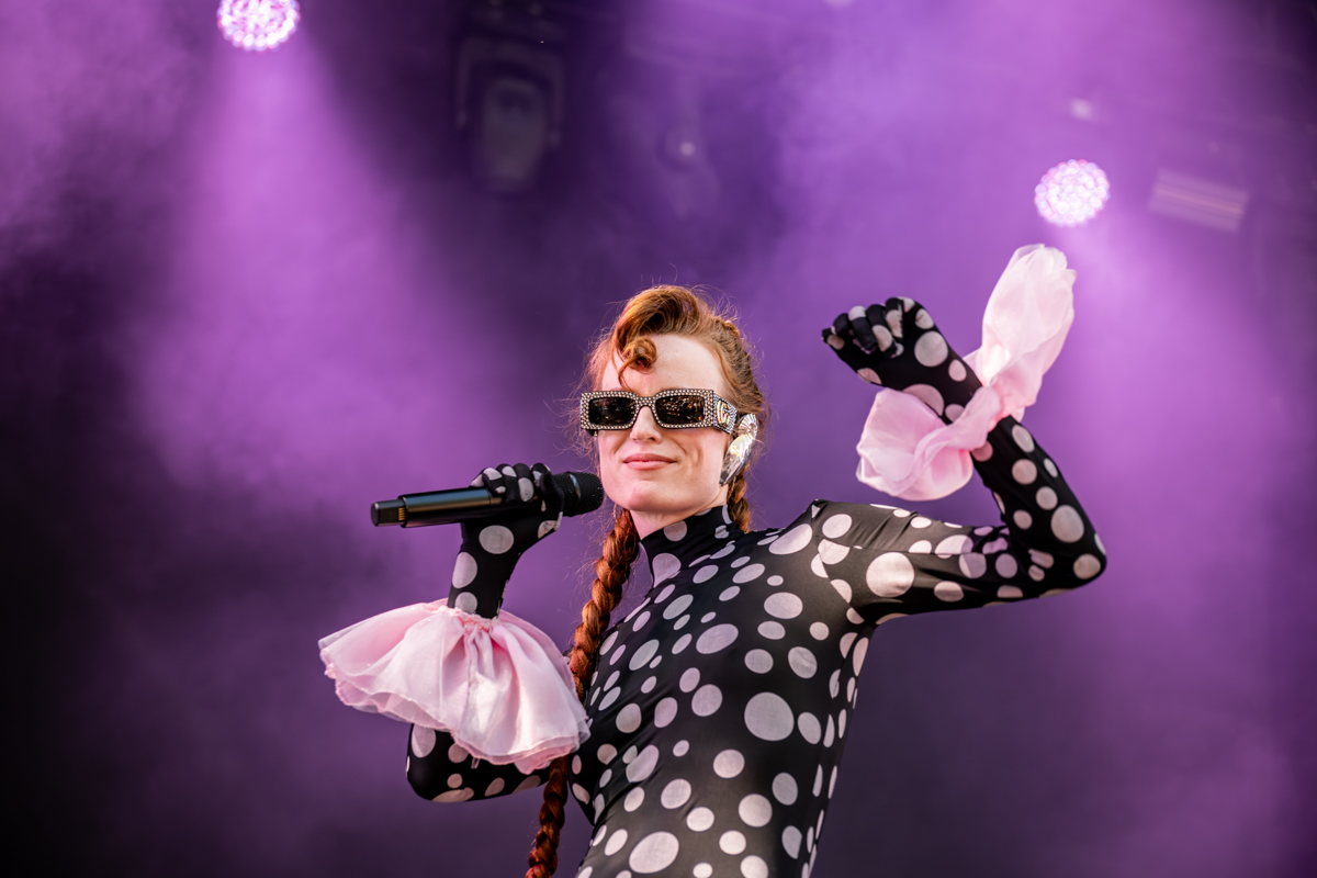 Merol @ Cactusfestival, picture 1, photographed by Bart Janssens - FrontView Magazine